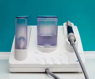 Аппарат ультразвуковой Vector для лечения пародонтита